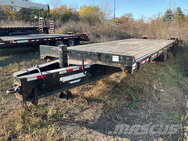 TOWMASTER T-40 Auto pārvadāšanas treileri