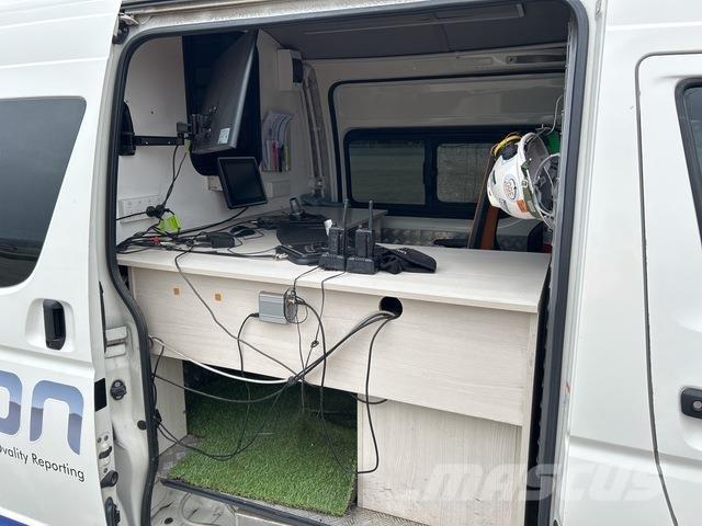 Toyota HiAce Preču pārvadāšanas furgoni
