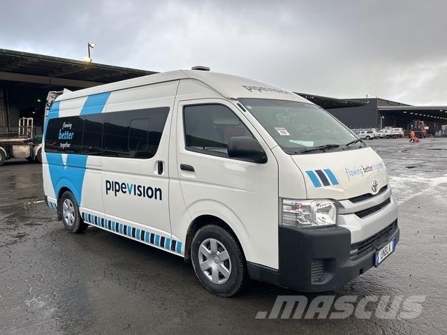 Toyota HiAce Preču pārvadāšanas furgoni