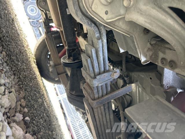 Toyota HiAce Preču pārvadāšanas furgoni