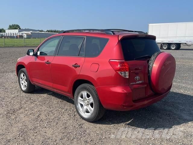 Toyota RAV4 Automašīnas