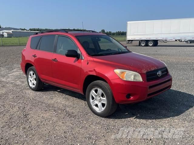 Toyota RAV4 Automašīnas