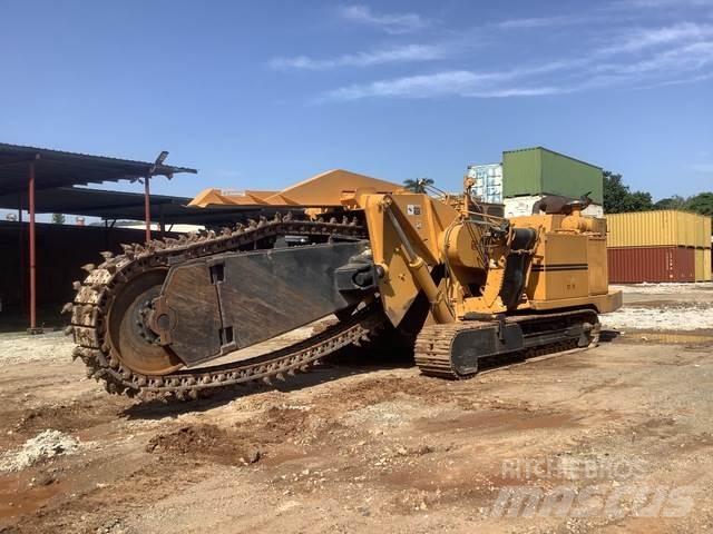 Trencor 1400L Tranšeju racēji