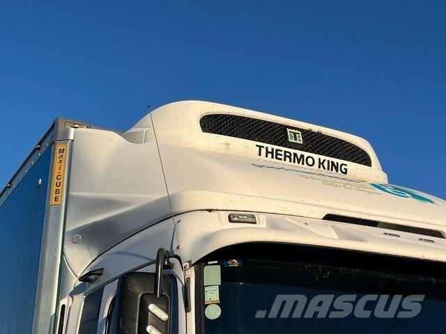 UD CG 32 460 Kravas automašīnas - refrižeratori