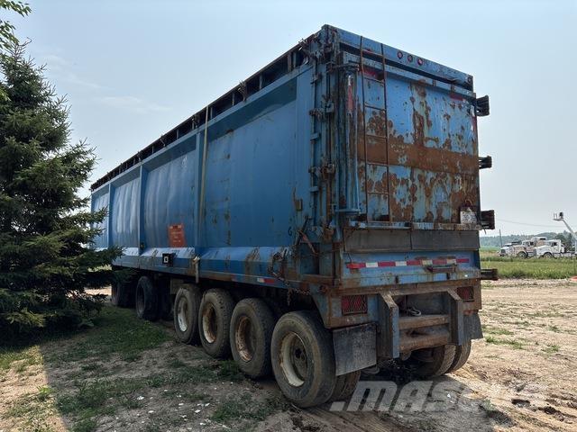 Universal  Kustīgo grīdu puspiekabes