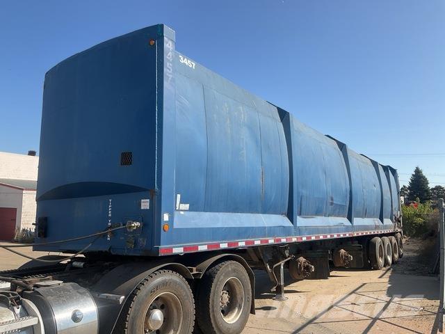 Universal  Kustīgo grīdu puspiekabes