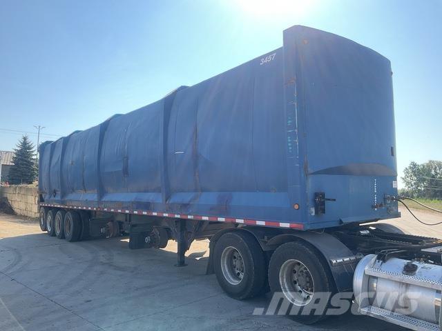 Universal  Kustīgo grīdu puspiekabes