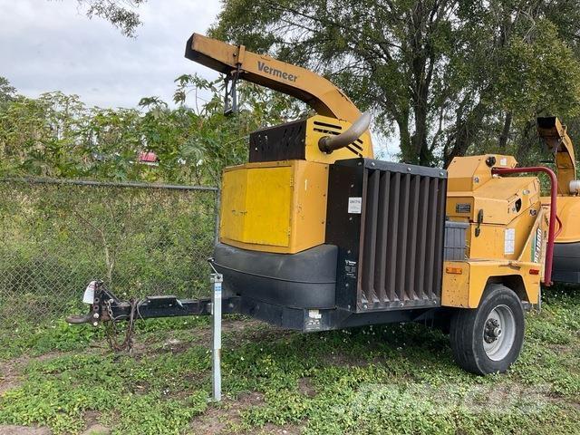 Vermeer BC1500 Koksnes šķeldotāji