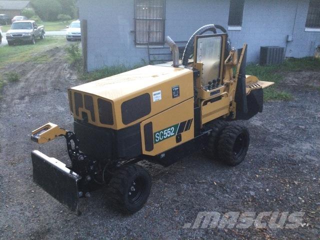 Vermeer SC552 Koku stumbru frēze