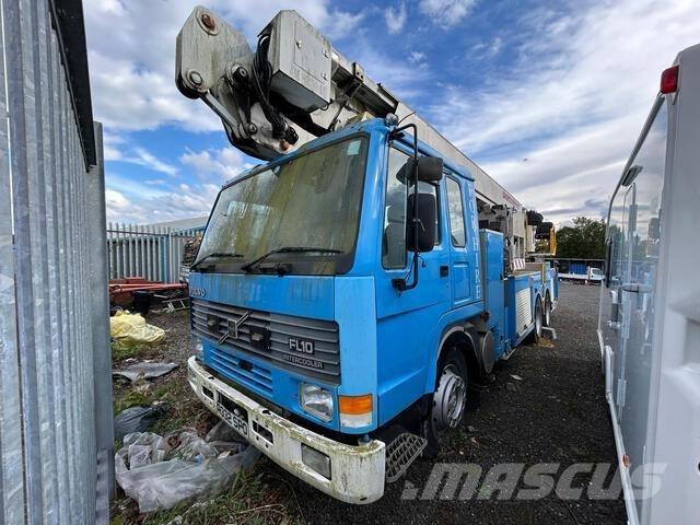 Volvo  Pacēlāji uz automašīnas bāzes