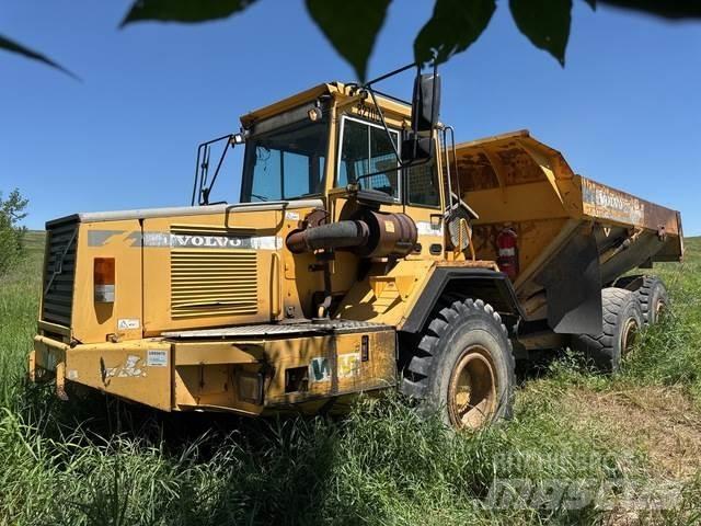 Volvo A30C Artikulētie pašizgāzēji