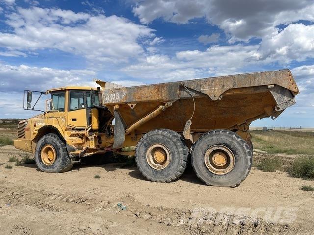 Volvo A30D Artikulētie pašizgāzēji