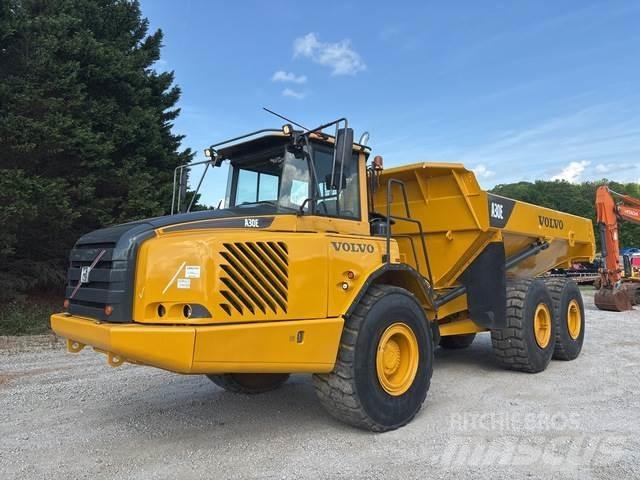 Volvo A30E Artikulētie pašizgāzēji