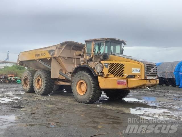 Volvo A40D Artikulētie pašizgāzēji
