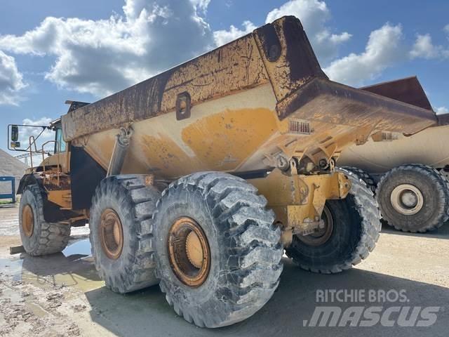 Volvo A40D Artikulētie pašizgāzēji