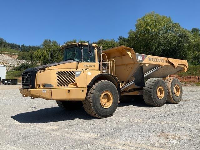 Volvo A40D Artikulētie pašizgāzēji