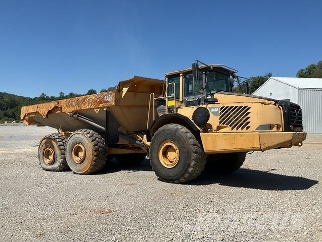 Volvo A40D Artikulētie pašizgāzēji