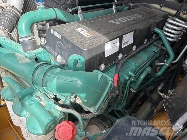 Volvo A40G Artikulētie pašizgāzēji