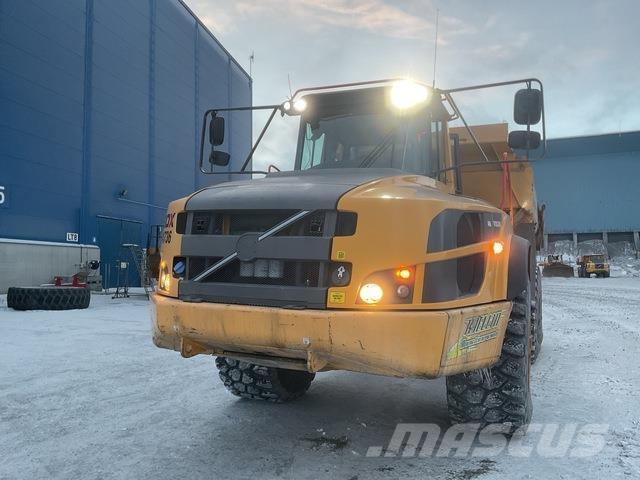 Volvo A40G Artikulētie pašizgāzēji