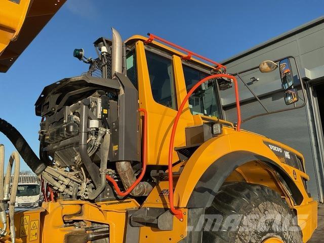 Volvo A40G Artikulētie pašizgāzēji