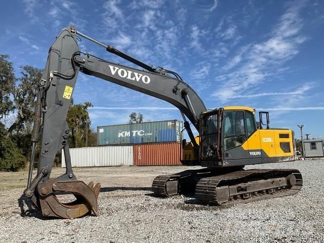 Volvo EC220EL Kāpurķēžu ekskavatori