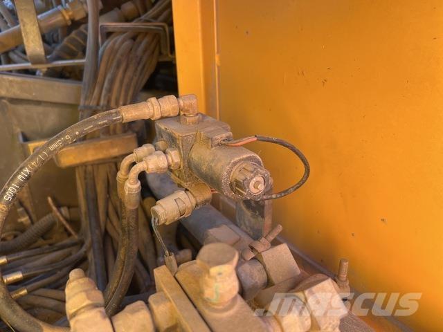 Volvo EC290BLC Kāpurķēžu ekskavatori