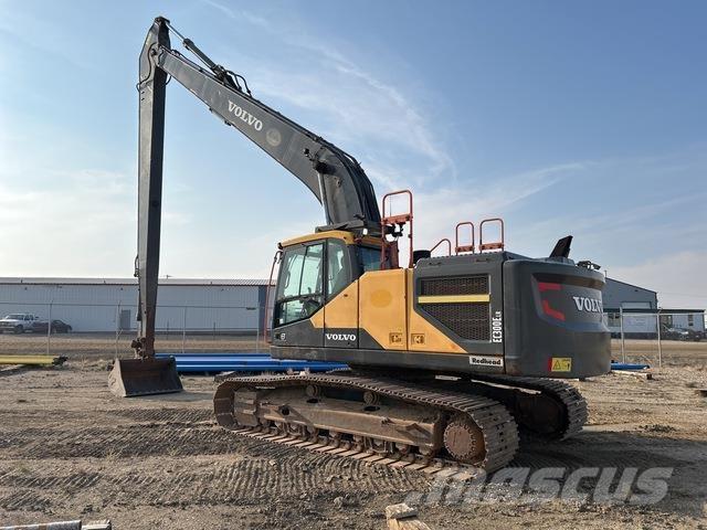 Volvo EC300ELR Kāpurķēžu ekskavatori