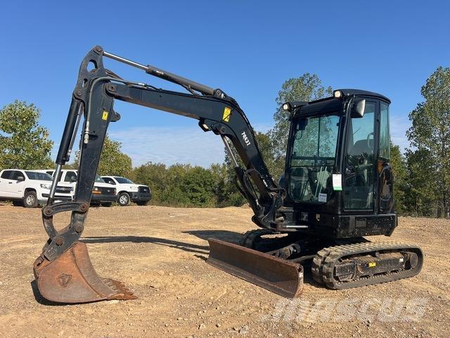 Volvo ECR40D Kāpurķēžu ekskavatori