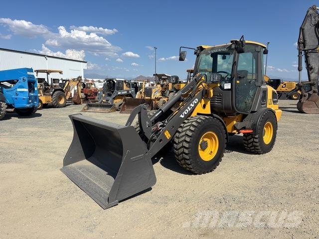 Volvo JL20H Iekrāvēji uz riteņiem