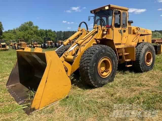Volvo L120 Iekrāvēji uz riteņiem