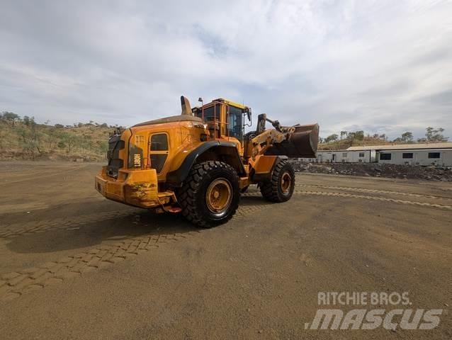 Volvo L180H Iekrāvēji uz riteņiem