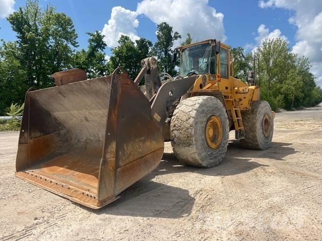 Volvo L220E Iekrāvēji uz riteņiem