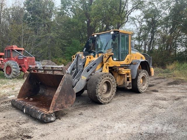 Volvo L60H Iekrāvēji uz riteņiem