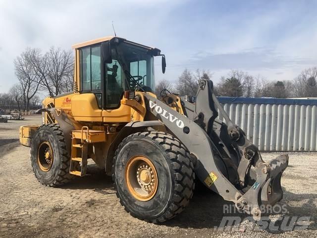 Volvo L90F Iekrāvēji uz riteņiem