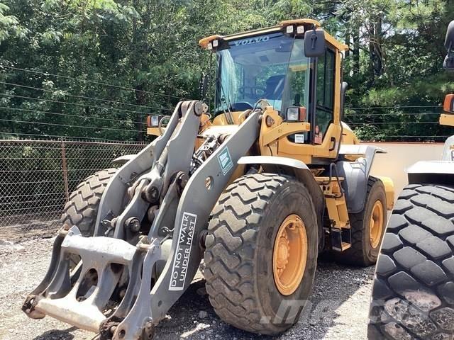 Volvo L90G Iekrāvēji uz riteņiem