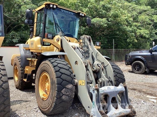 Volvo L90G Iekrāvēji uz riteņiem