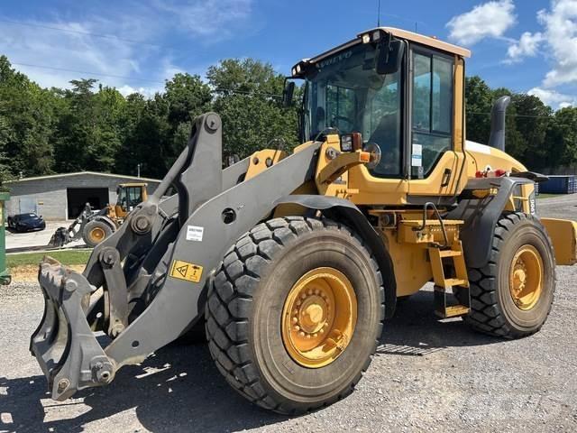 Volvo L90G Iekrāvēji uz riteņiem