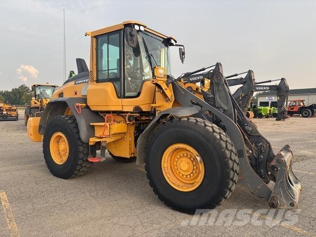 Volvo L90H Iekrāvēji uz riteņiem