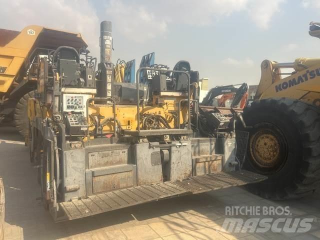 Volvo PF6170 Asfalta klājēji