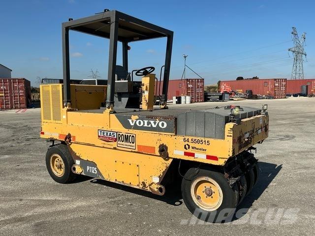 Volvo PT125 Pneimatiskie veltņi