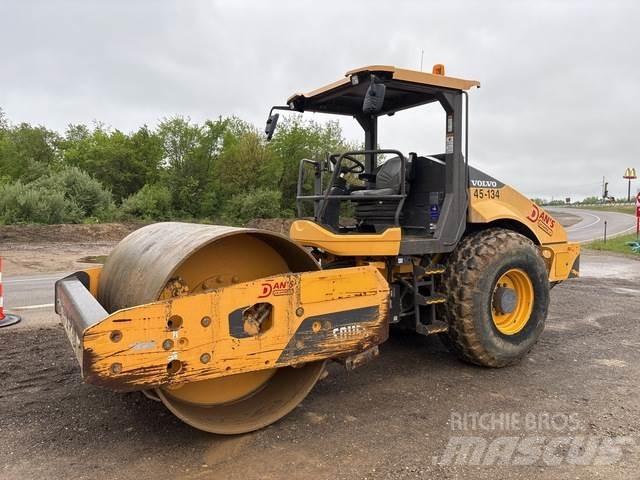 Volvo SD115B Vienvalča grunts veltņi