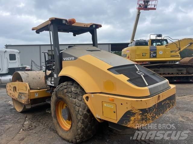 Volvo SD115B Vienvalča grunts veltņi