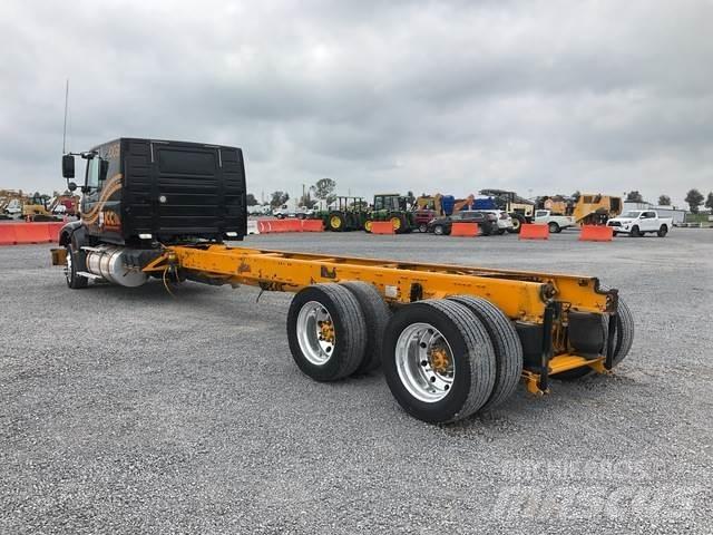Volvo VHD64F Kabīnes un interjers