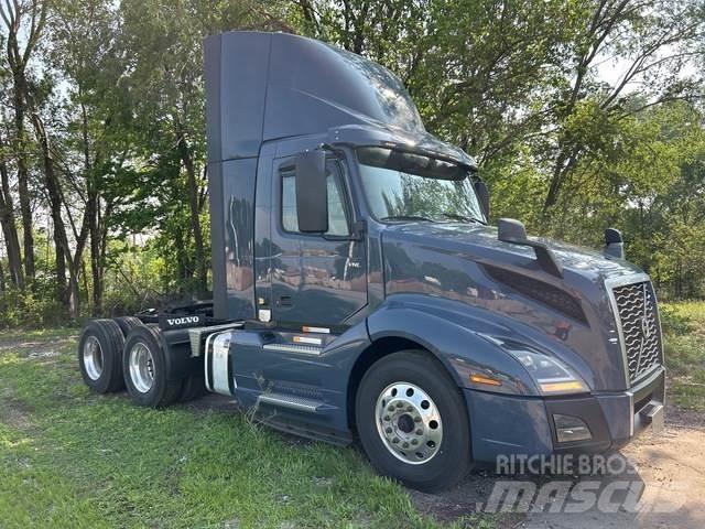 Volvo VNL Vilcēji