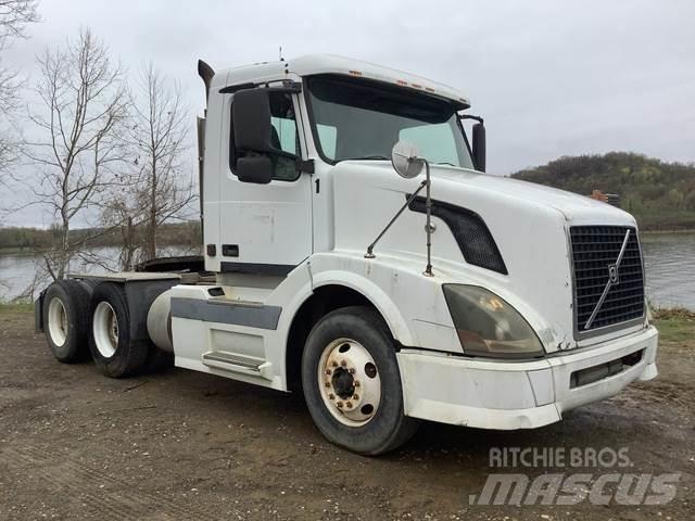 Volvo VNL Vilcēji