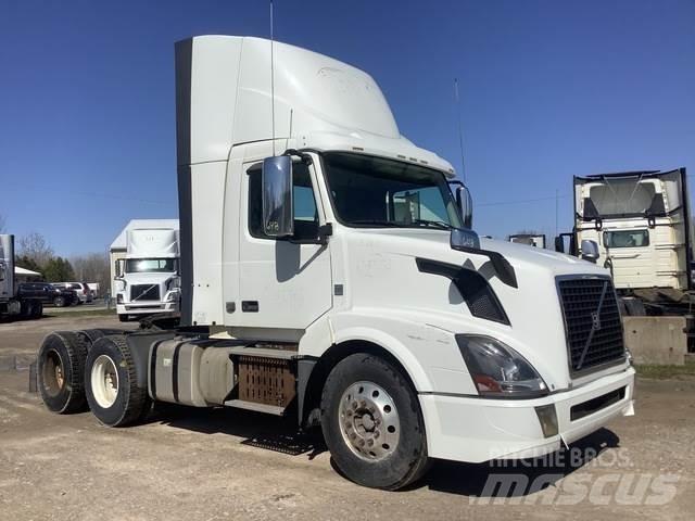 Volvo VNL Vilcēji