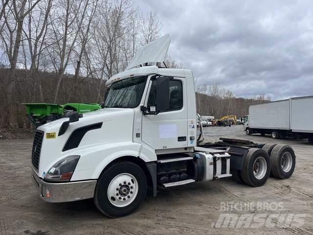 Volvo VNL Vilcēji