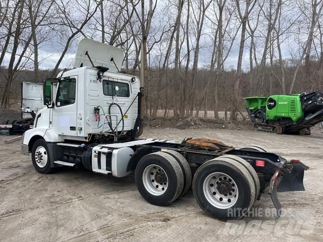 Volvo VNL Vilcēji