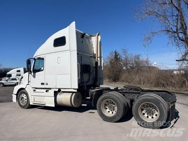 Volvo VNL Vilcēji