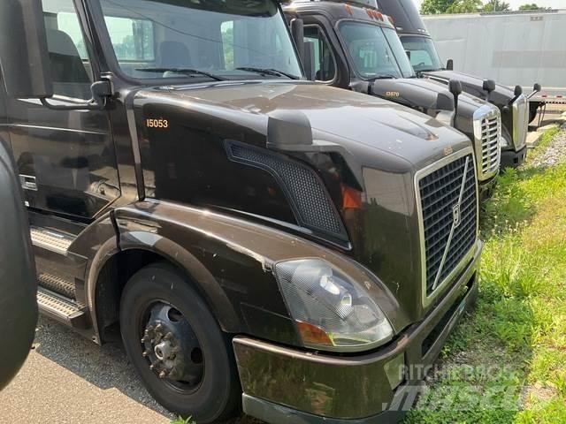 Volvo VNL Vilcēji